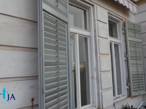 Opatija-gospodska etaža vile na atraktivnoj lokaciji 180 m2