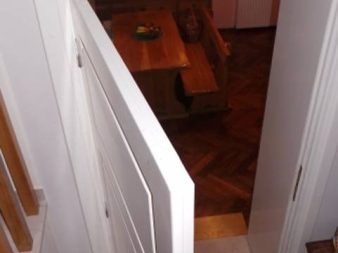 Opatija-gospodska etaža vile na atraktivnoj lokaciji 180 m2