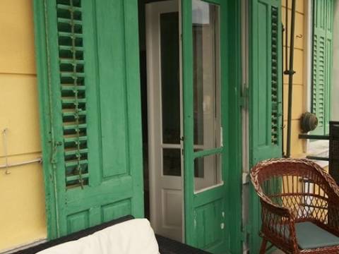 Opatija-privlačna lokacija, veliki dvoetažni stan u vili
