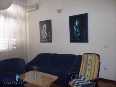 Opatija centar grada i događanja- stan 112 m2