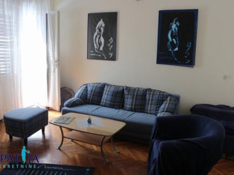 Opatija centar grada i događanja- stan 112 m2
