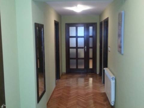 Zagreb: stambeno - poslovna zgrada