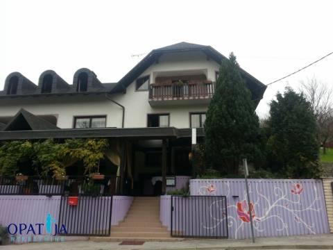 Zagreb: stambeno - poslovna zgrada