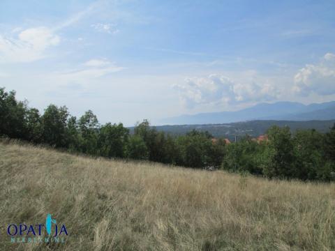 Viškovo-Marčelji prekrasan teren s pogledom na more