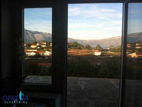 Korčula, Lumbarda kuća sa četiri apartmana
