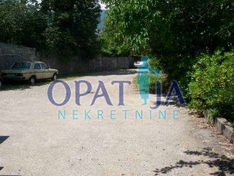 MATULJI-KASTAV-VIŠENAMJENSKI POSLOVNI PROSTOR NA ODLIČNOJ LOKACIJI!!!