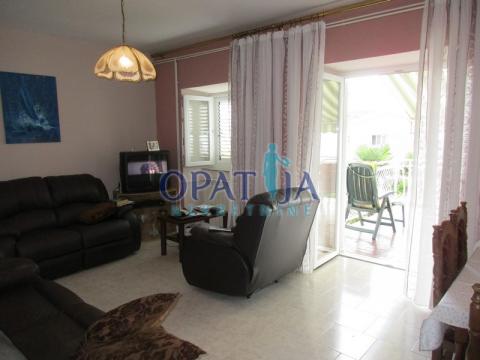 OPATIJA - kuća na okućnici od 1850 m2