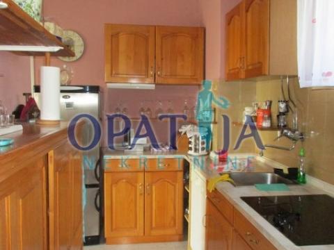OPATIJA - kuća na okućnici od 1850 m2