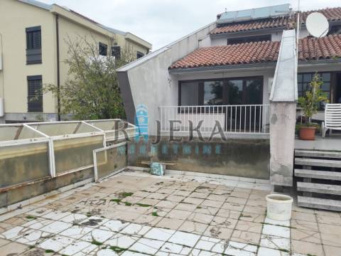 D.DRENOVA, KUĆA, PRODAJA