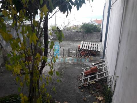 D.DRENOVA, KUĆA, PRODAJA