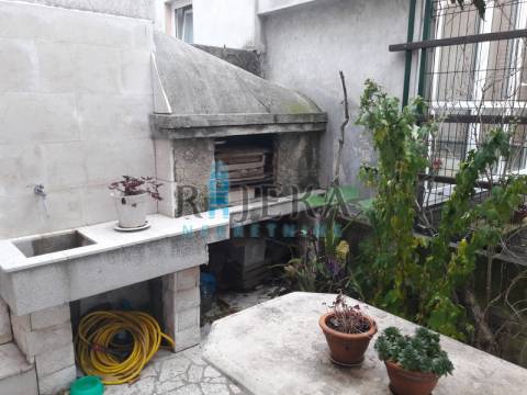 D.DRENOVA, KUĆA, PRODAJA