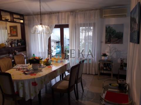 D.DRENOVA, KUĆA, PRODAJA