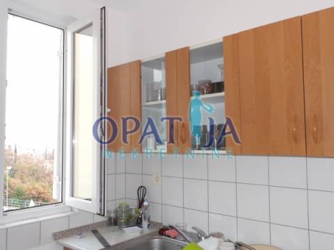 Opatija-Volosko stan 2s+db sa pogledom