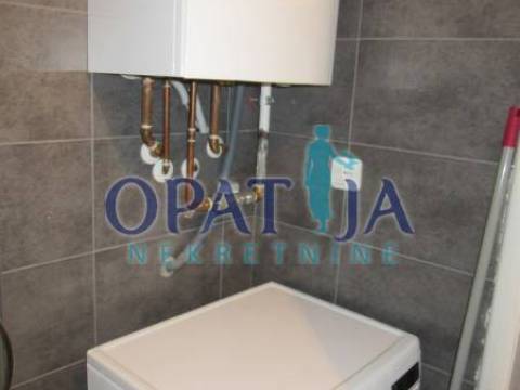 Opatija, kuća sa 4 stana