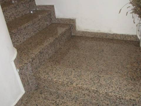 Opatija, Medveja, lijepa starina s velikom okućnicom