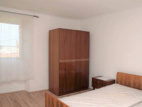 Tinjan, kamena kuća, stara villa