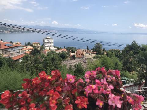 Opatija - obiteljska kuća
