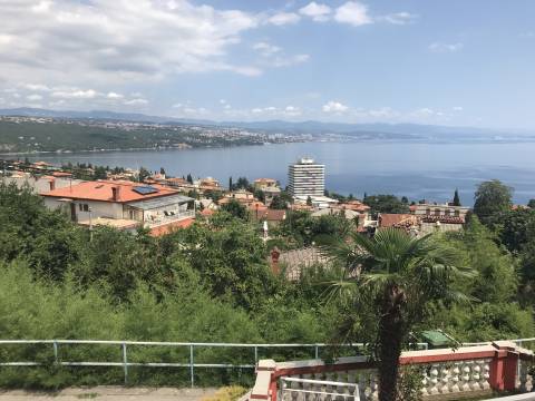 Opatija - obiteljska kuća