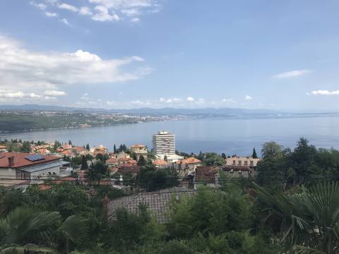 Opatija - obiteljska kuća