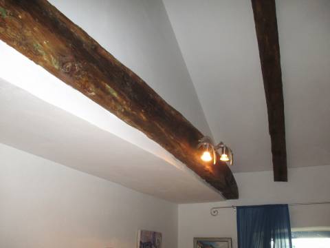 Brseč, samostojeća katnica 
