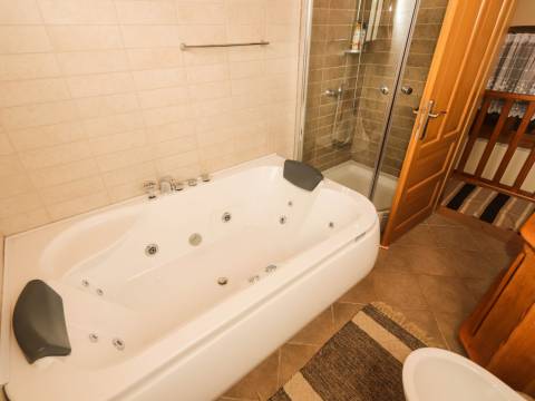 Case Grdoselo, Pazin - Okolica, 400m2