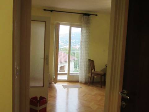 Matulji centar- stan 3s+db, 109 m2