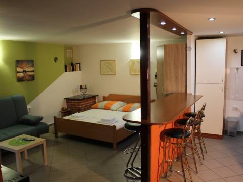 Opatija, centar, 2skl, uređen