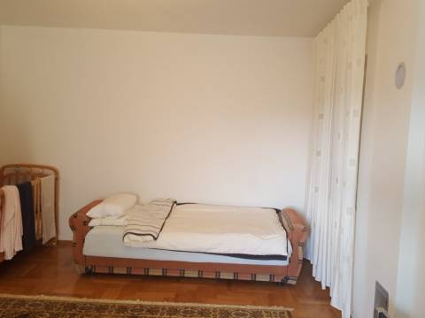Prekrasna kuća 250m2 Grižane