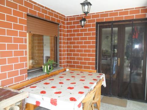 Tuheljske Toplice kuća 180 m2 i voćnjak 2400 m2