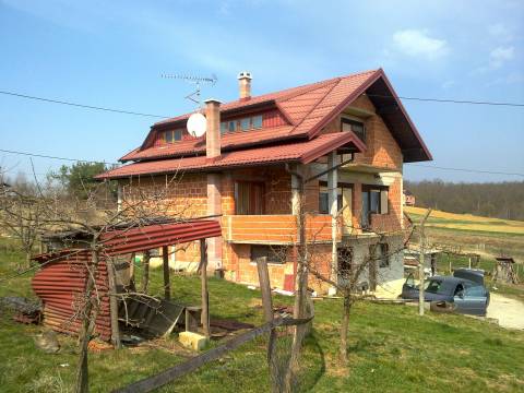 Zlatar Bistrica, visoka prizemnica s većom okućnicom 6000 m2
