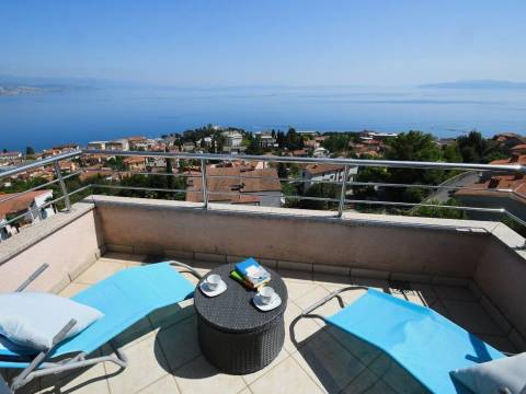Flats Opatija - Centar, Opatija, 122,32m2