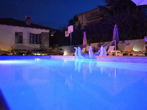 Houses Ičići, Opatija - Okolica, 260m2