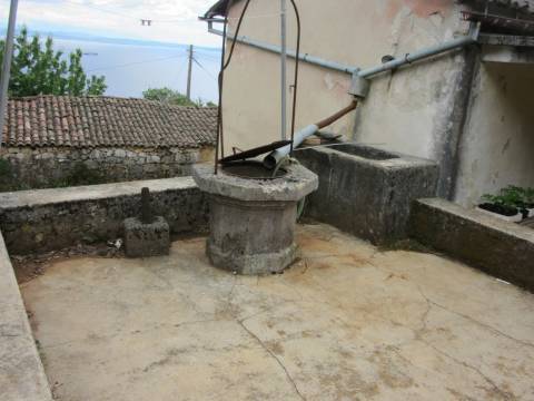 Antiques and stone houses Liganj, Lovran, 104m2