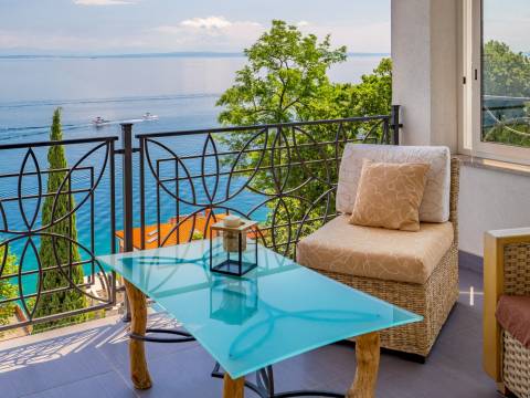 Flats Opatija - Centar, Opatija, 222m2