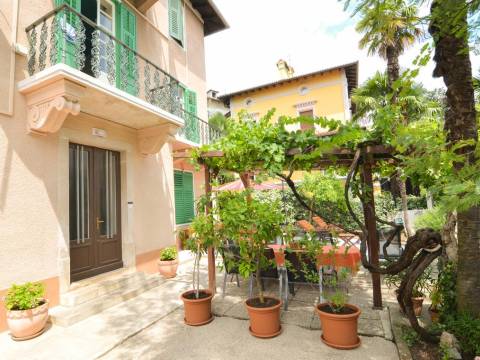 Flats Opatija - Centar, Opatija, 200m2