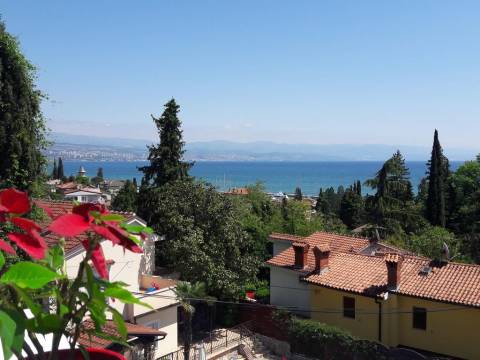 Ičići, 3s+db, lođa, 200 m od mora