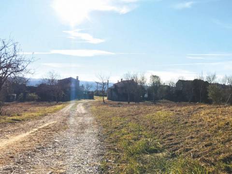 Lands Grožnjan, 114.440m2