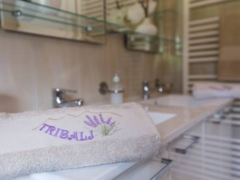 Дома Tribalj, Vinodolska Općina, 300m2