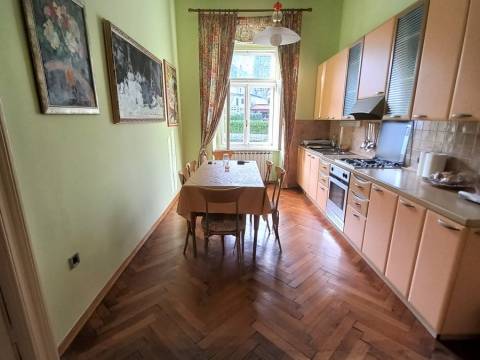 Per le vacanze Opatija - Centar, Opatija, 151m2
