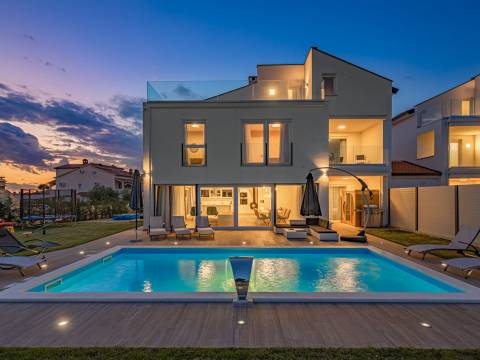 Дома Bratovići, Poreč, 280m2