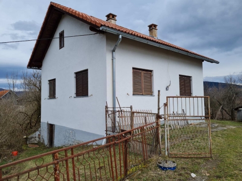 Houses Lička Jesenica, Saborsko, 80m2