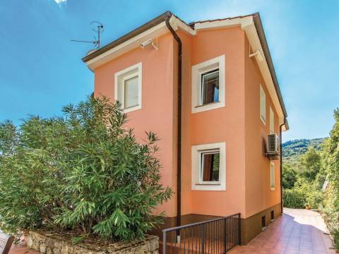 Дома Plahuti, Opatija, 489m2