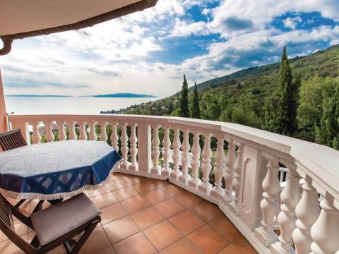 Дома Plahuti, Opatija, 489m2