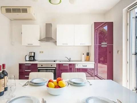 Дома Kornić, Krk, 360m2