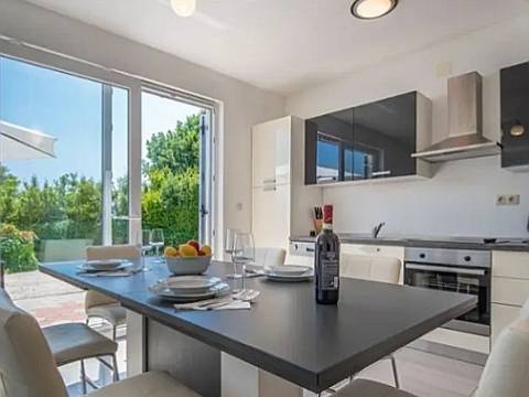 Дома Kornić, Krk, 360m2