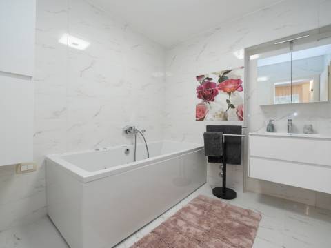 Дома Opatija-okolica, Opatija, 200m2