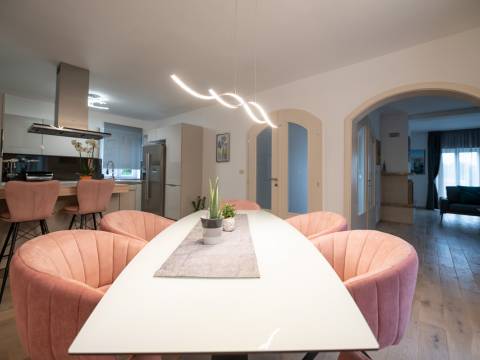 Дома Opatija-okolica, Opatija, 200m2