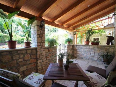 Häuser Kaštel, Buje, 280m2