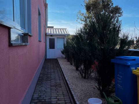 Vir/Dalmatien, Haus mit 4 Apartments 250m zum Meer