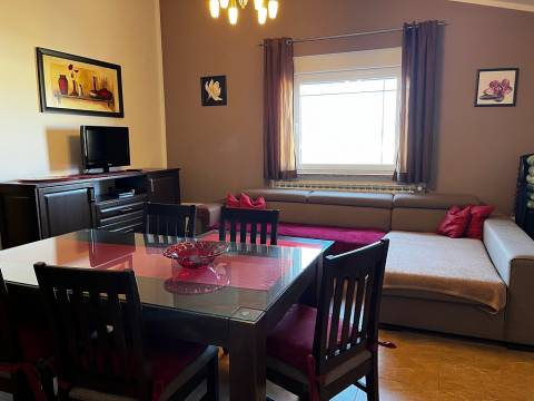 Vir/Dalmatien, Haus mit 4 Apartments 250m zum Meer